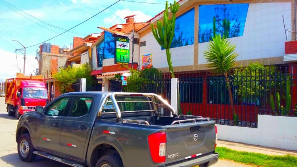 Casa Blanca Hospedaje Huamancaca Buitenkant foto
