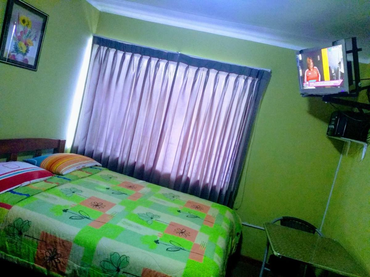 Casa Blanca Hospedaje Huamancaca Buitenkant foto