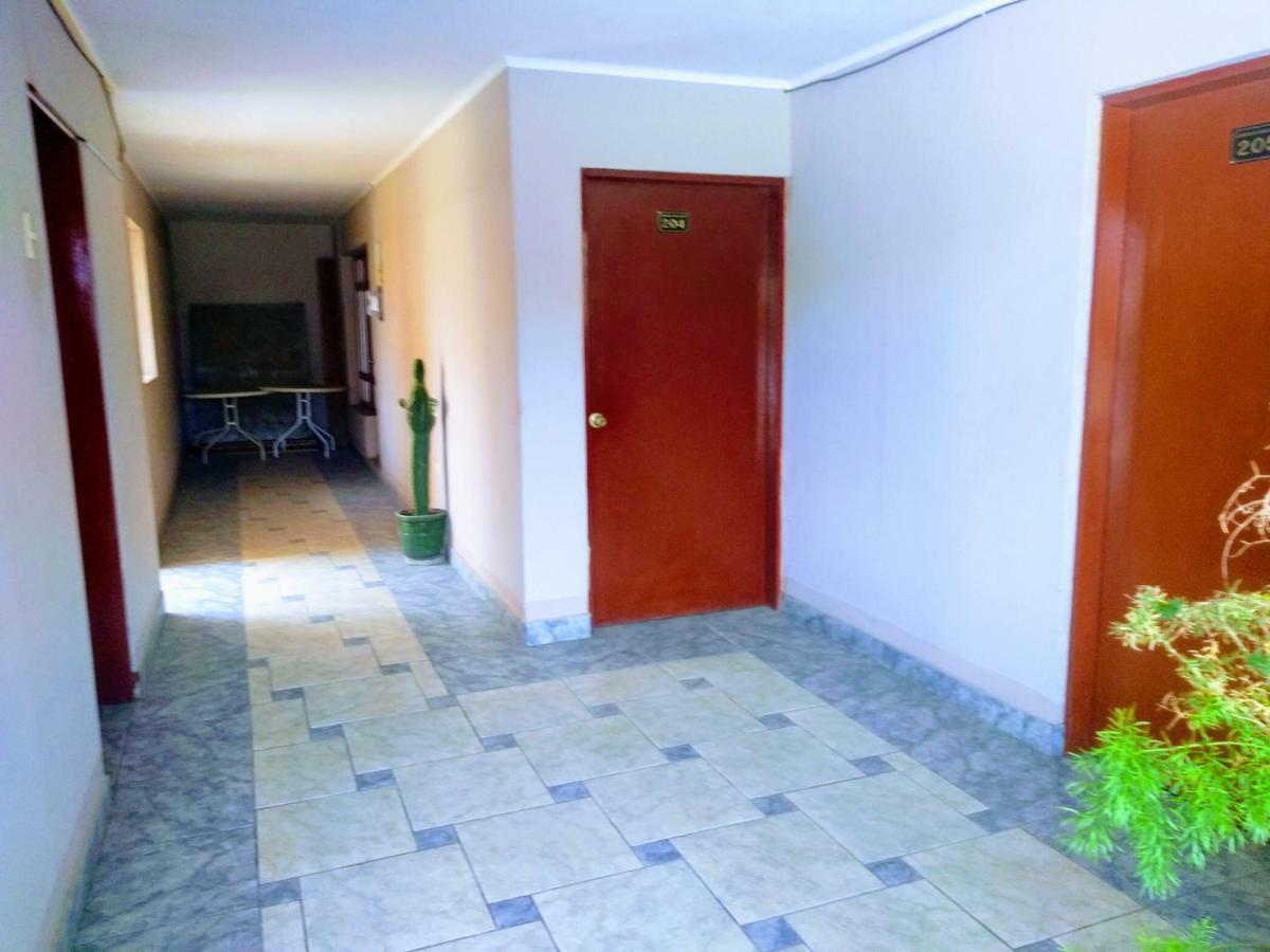 Casa Blanca Hospedaje Huamancaca Buitenkant foto