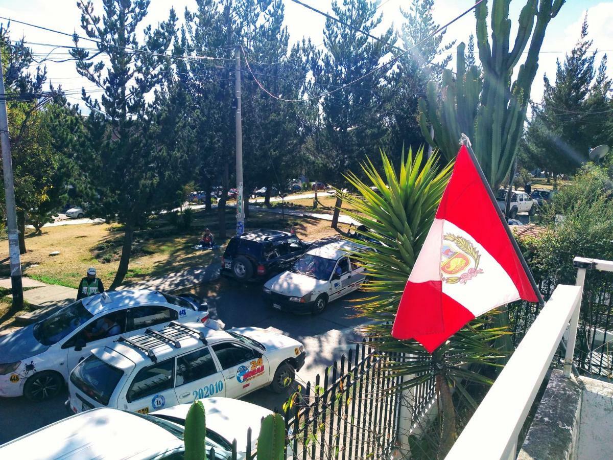 Casa Blanca Hospedaje Huamancaca Buitenkant foto