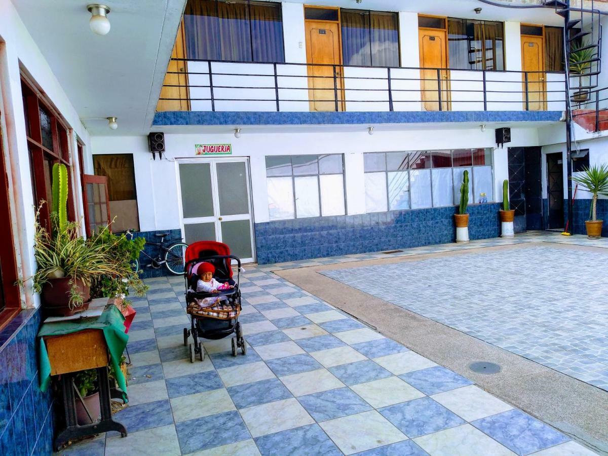 Casa Blanca Hospedaje Huamancaca Buitenkant foto