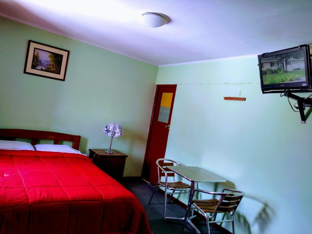 Casa Blanca Hospedaje Huamancaca Buitenkant foto
