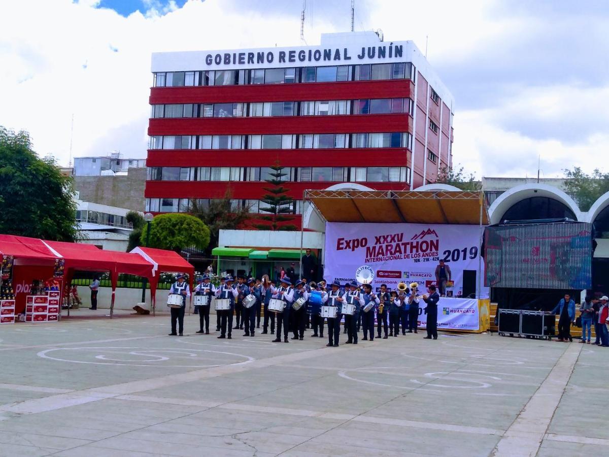 Casa Blanca Hospedaje Huamancaca Buitenkant foto