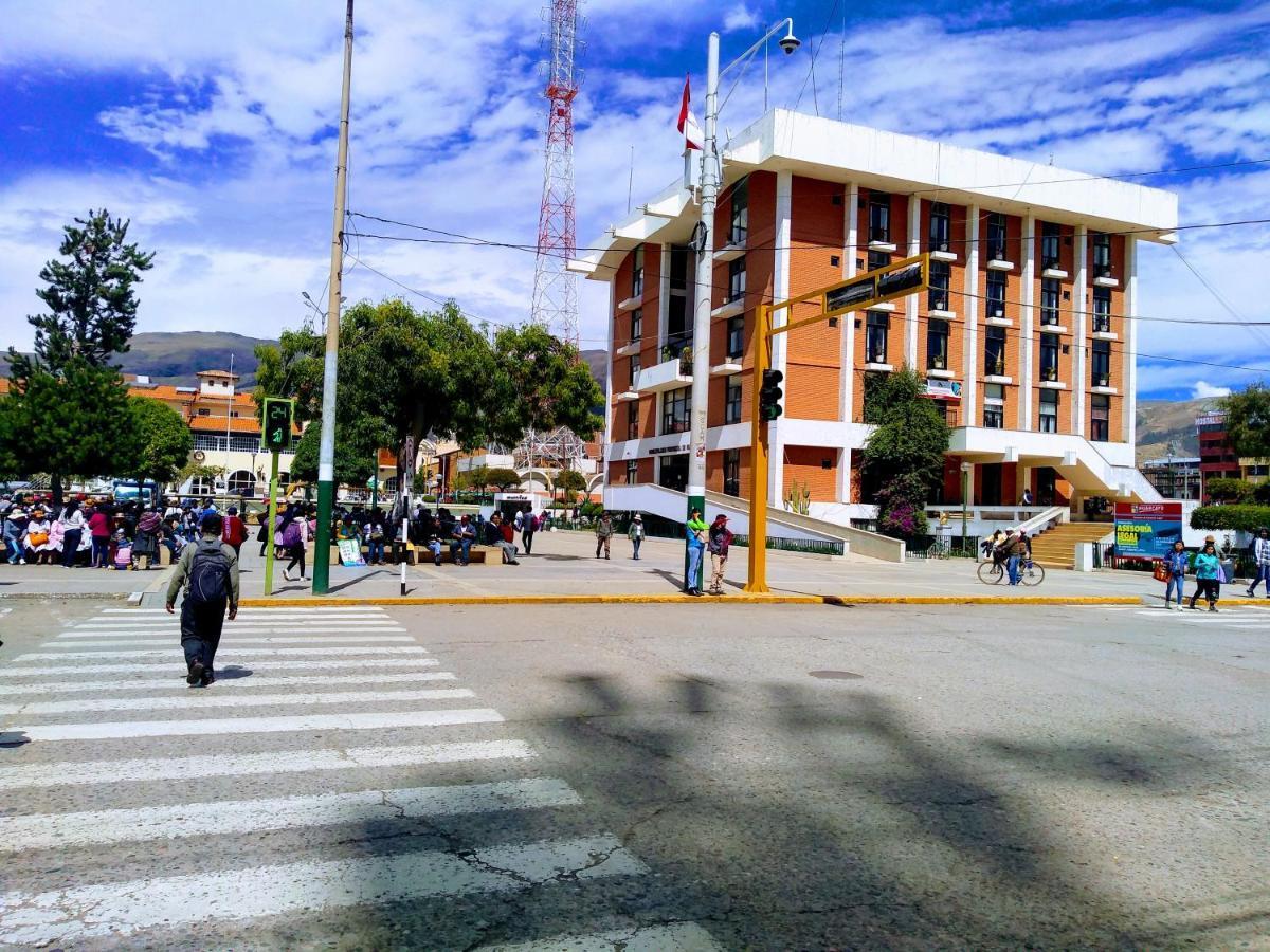 Casa Blanca Hospedaje Huamancaca Buitenkant foto